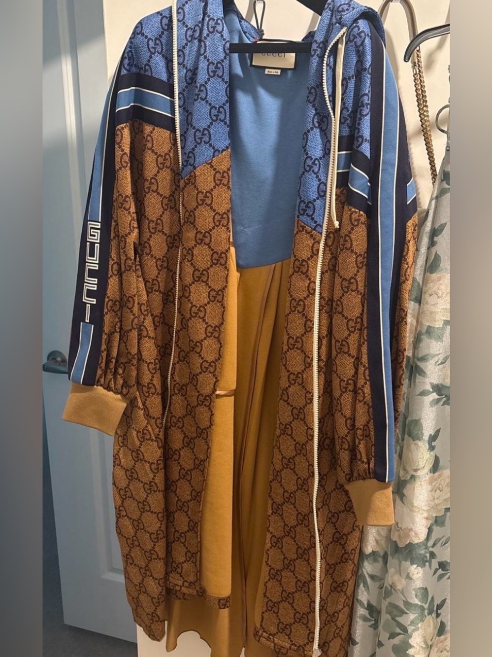 Gucci Brown Monogram Hooded jacket Coat with Blue Trim Size XXS OVERSIZED - Picture 5 of 9